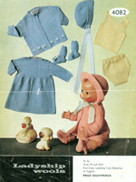 Vintage dolls knitting pattern for 16" and 19" dolls